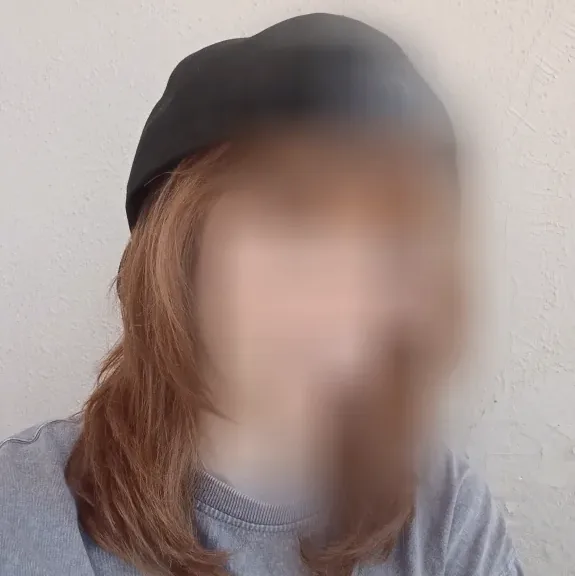 Gabriela, 27 anni